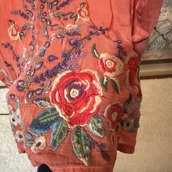 Johnny Was Embroidered Blouse - Coral Floral (M) - Picture 4 of 7